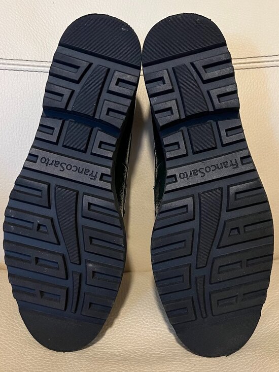 Franco Sarto Carolynn Tassel Loafer Hunter Green Size 7.5 Pebbled Patent Leather - Picture 2 of 7